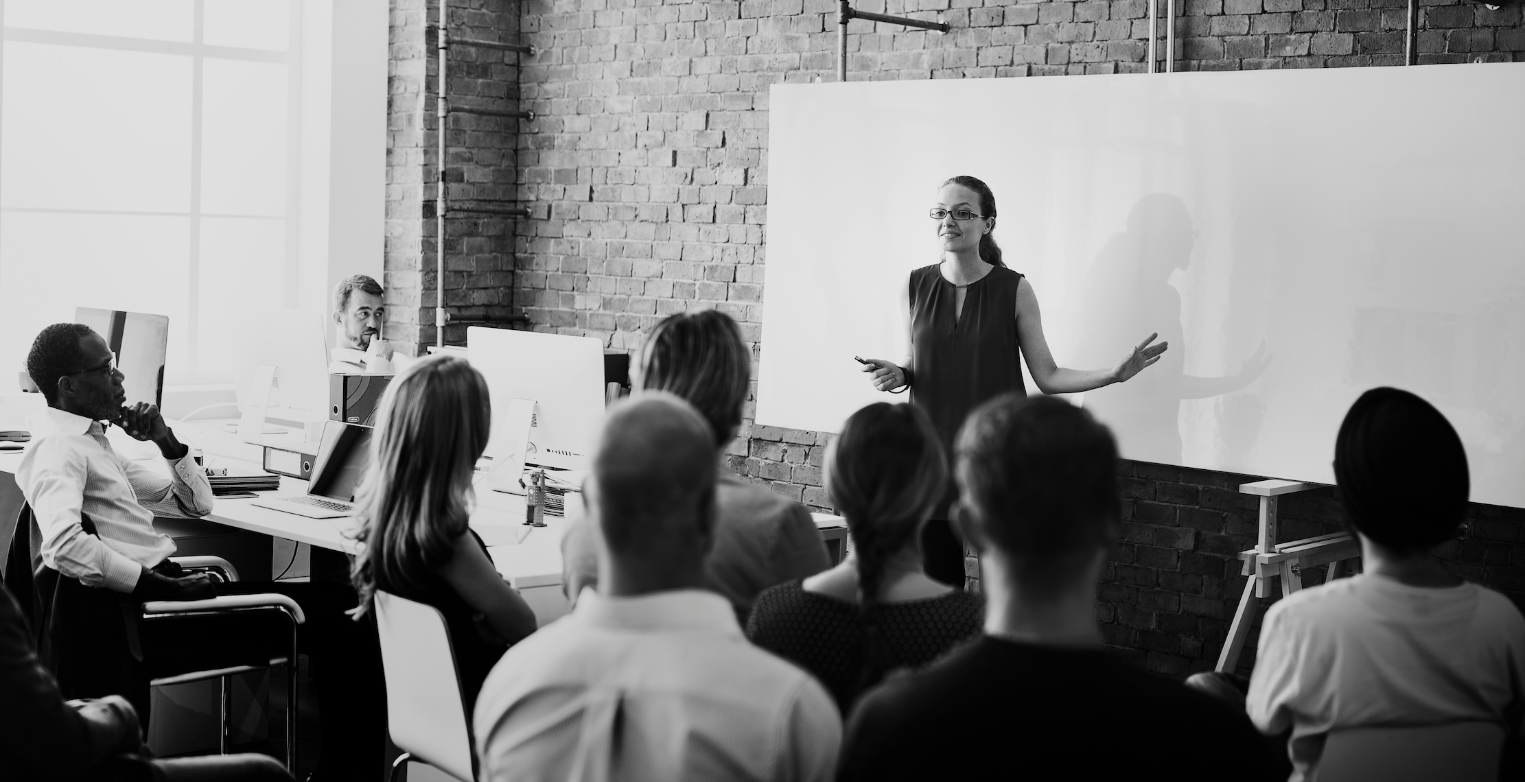 Seminar: Headless Commerce Middleware with REST & GraphQL